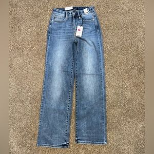 NWT Judy Blue jeans 3/26